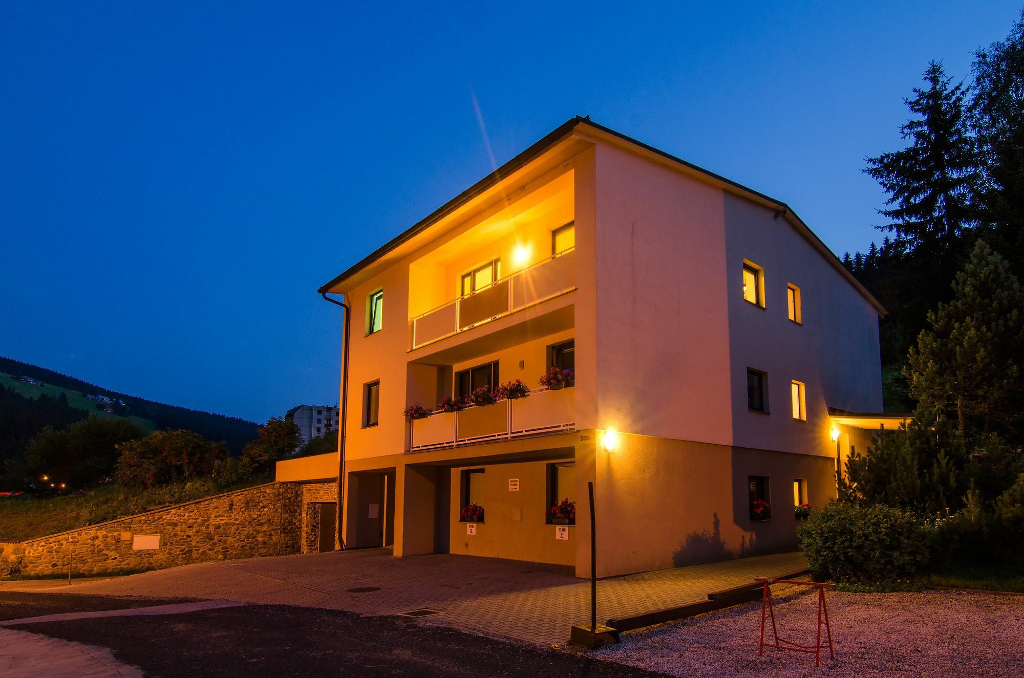 Apartman Boruvka بيتس بود سنيزكو المظهر الخارجي الصورة
